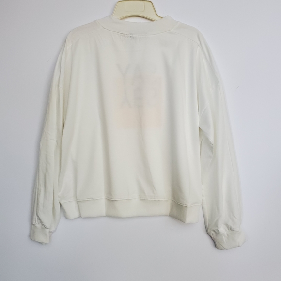 NWT Graphic Sweatshirt size XL - Picture 4 of 8